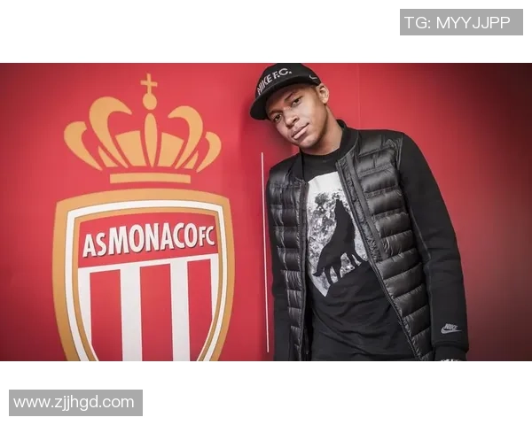 法国足球明星在Instagram上的精彩瞬间与生活分享揭秘 法国足球明星在Instagram上的精彩瞬间与生活分享揭秘