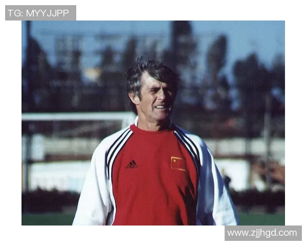 足球明星化身神秘老爷揭开身份背后的故事与秘密 足球明星化身神秘老爷揭开身份背后的故事与秘密