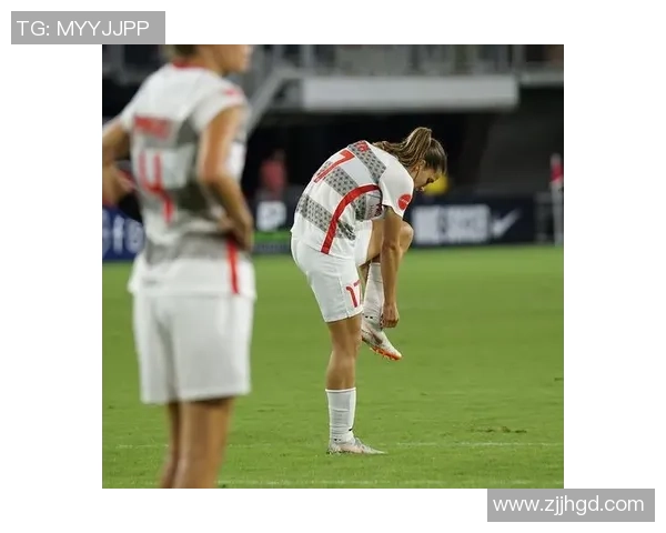 足球明星独特鞋带系法揭秘助你提升球场表现与风格